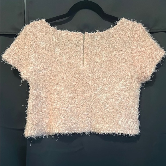 Double Zero Pink Fuzzy Crop Top Size Small Y2K Textured Short Sleeve baby soft - Picture 3 of 3